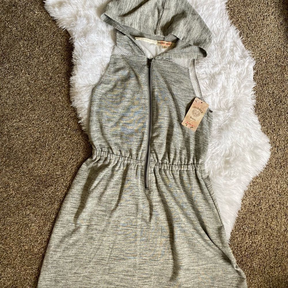 Charmed‎ Hearts Hooded Zip Front Sleeveless Cardigan Jacket Size Small New